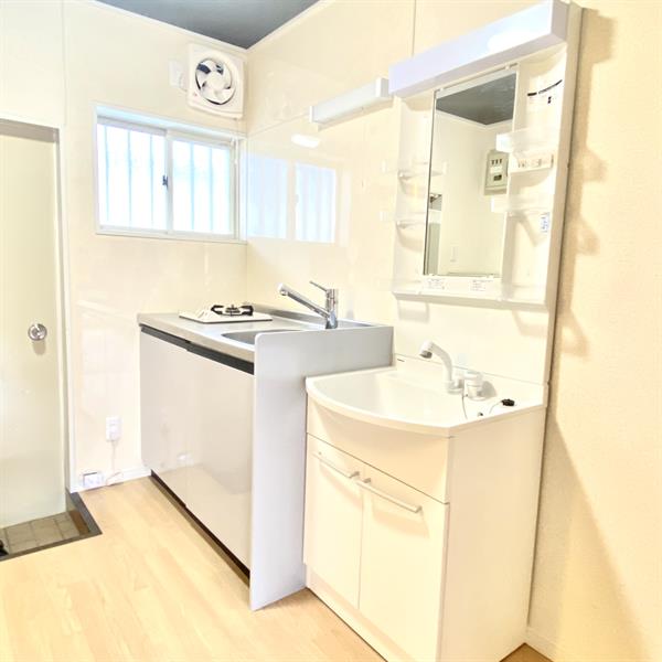 キッチン　※現況と異なる場合は現況を優先させて頂きます。