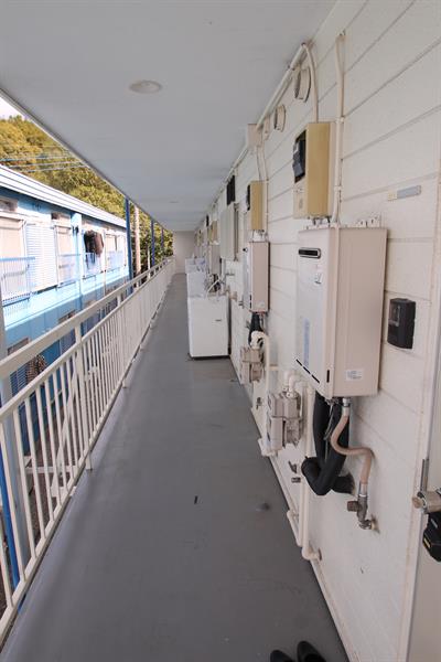 玄関　※現況と異なる場合は現況を優先させて頂きます。