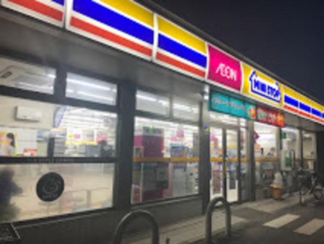 コンビニ　ミニストップ下妻店（コンビニ）まで393m