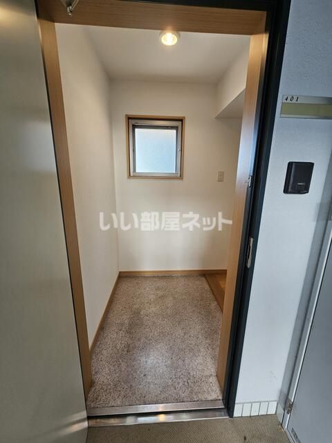 しゃとれ新寺の玄関写真