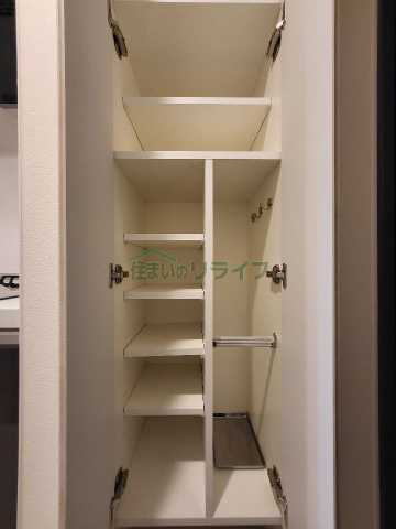 洗面設備　別部屋参考写真となります。