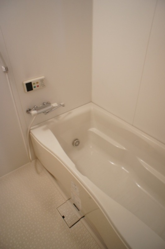 バス・シャワールーム　図面と現状に相違がある場合には現状を優先