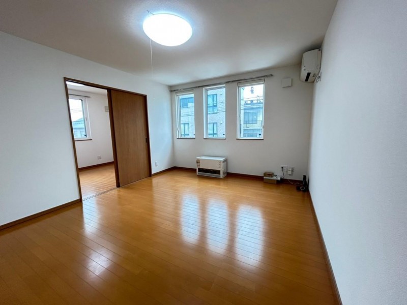 居室・リビング　リビング１