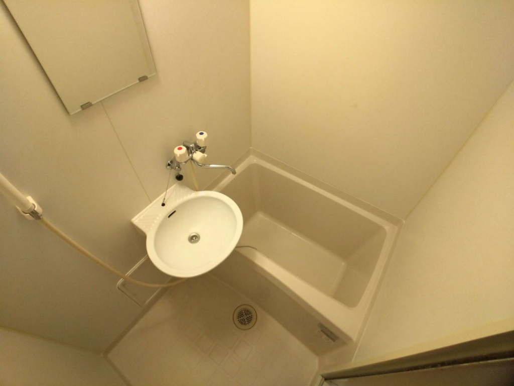 バス・シャワールーム　快適なバスルーム