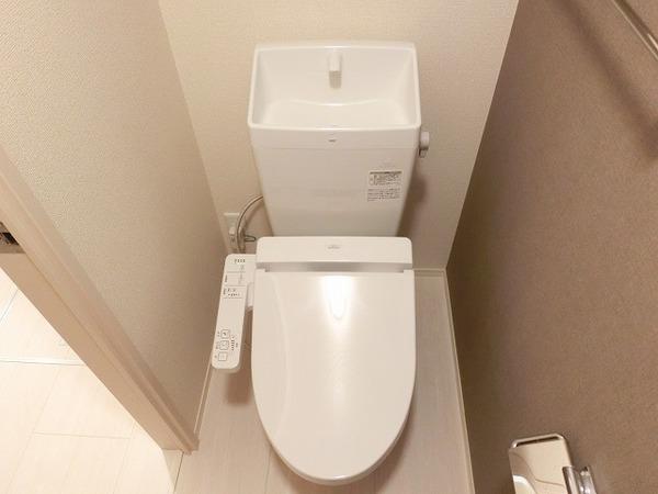 トイレ　ウォシュレット！
