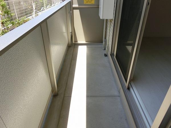 バルコニー　南向きバルコニー！