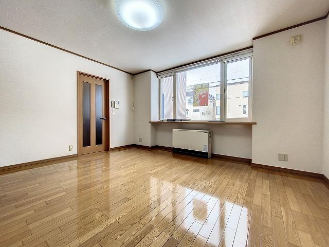 居室・リビング　リビング１