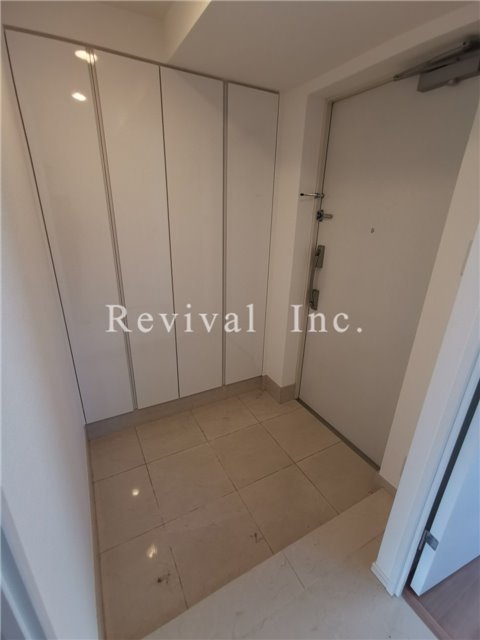 玄関　広めの玄関スペース