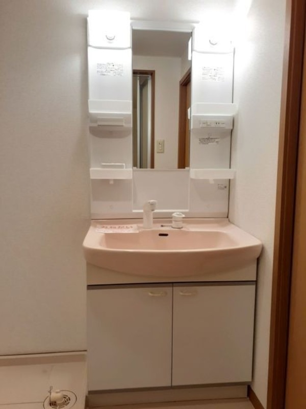 洗面設備　図面と現状に相違がある場合には現状を優先