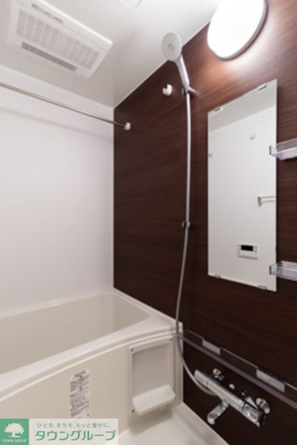 バス・シャワールーム　※写真は同タイプ住戸です。