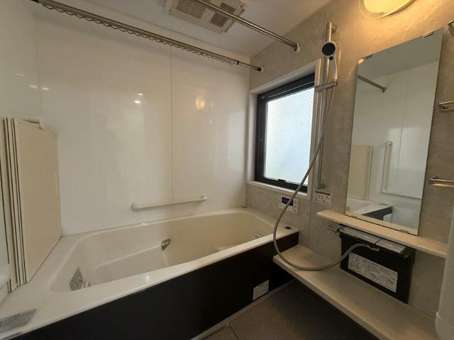 バス・シャワールーム　浴室