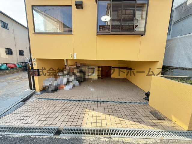 その他共有部分　カースペースがあります