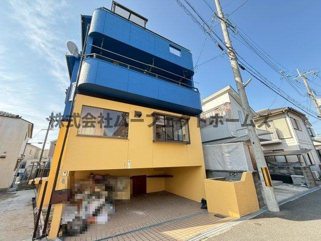 駐車場　車をお持ちの方に嬉しい駐車場付きの物件です