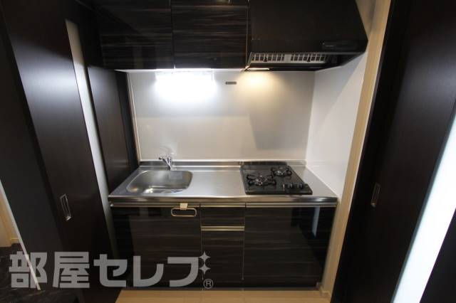 キッチン　※２０２号室撮影