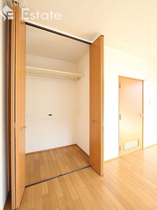 収納　クローゼット