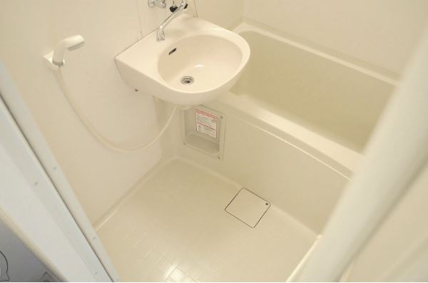 バス・シャワールーム　他のお部屋の参考写真となります。