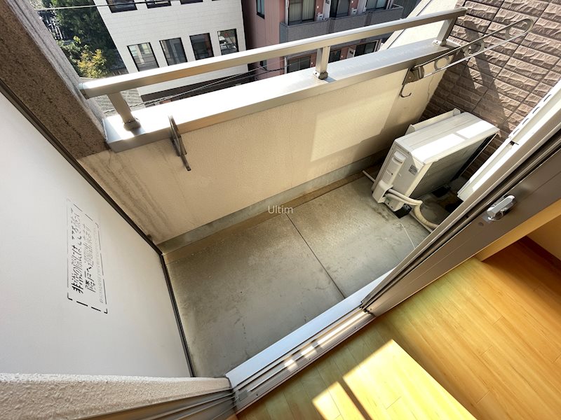 バルコニー　※同タイプの他のお部屋です