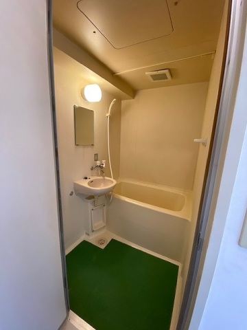 バス・シャワールーム　同物件別室です