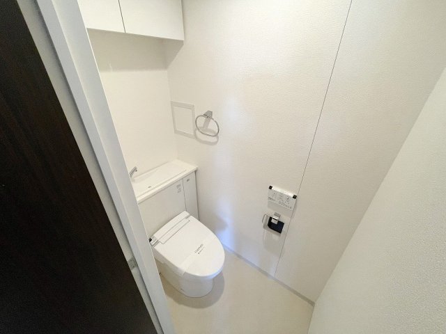 トイレ　別号室参考写真