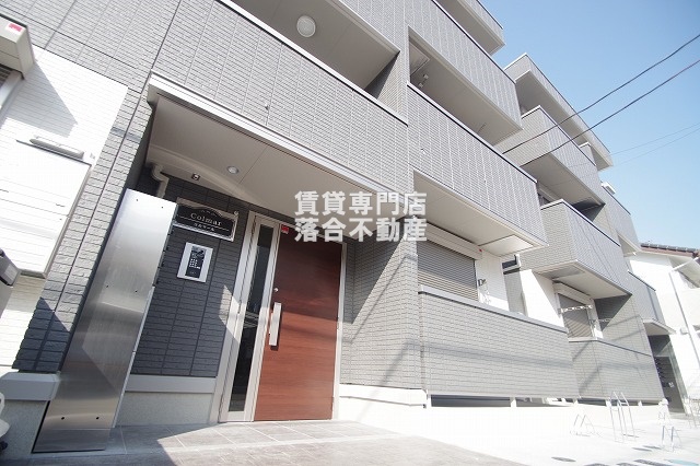 建物外観　2023年築。築浅