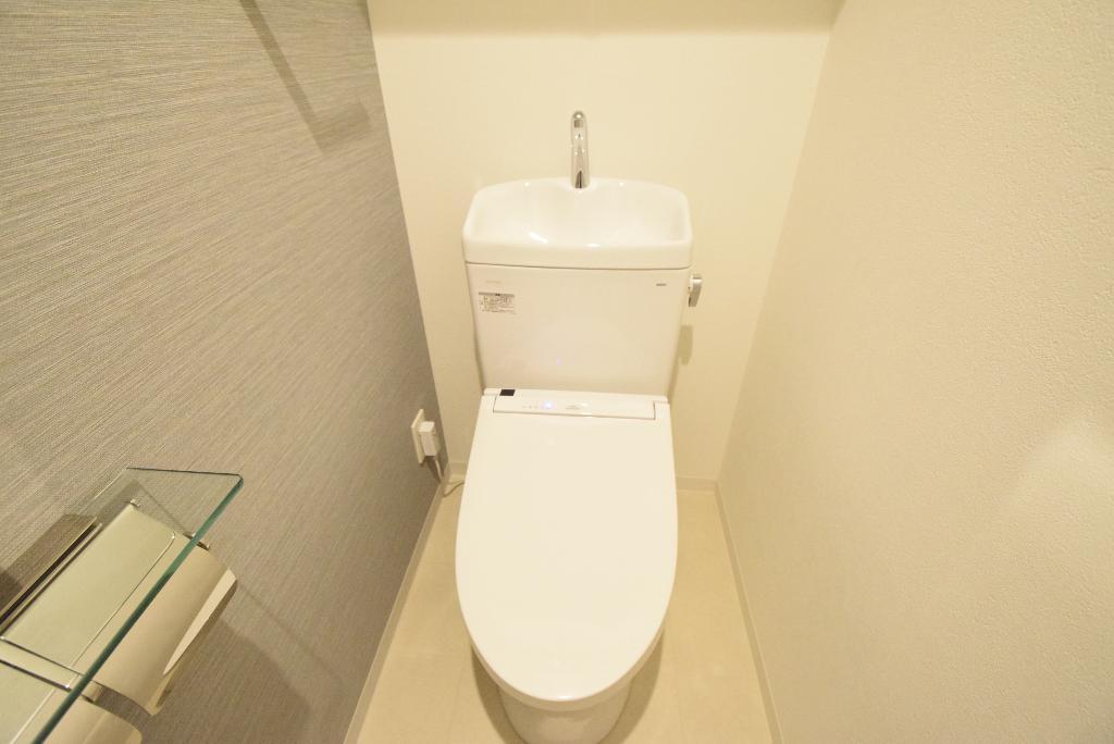 トイレ　シャワー付トイレ