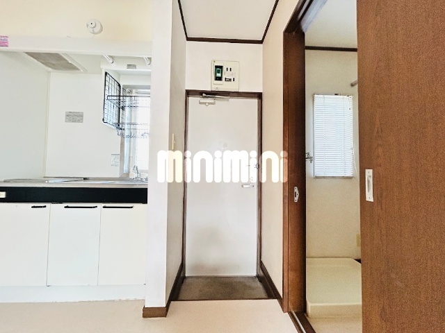 玄関　明るい玄関