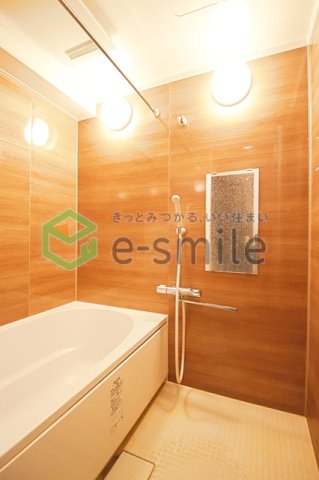 バス・シャワールーム　ゆったり過ごせるお風呂です