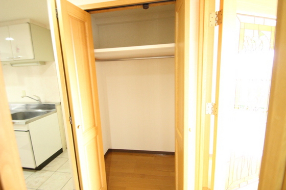 収納　※別部屋の写真です