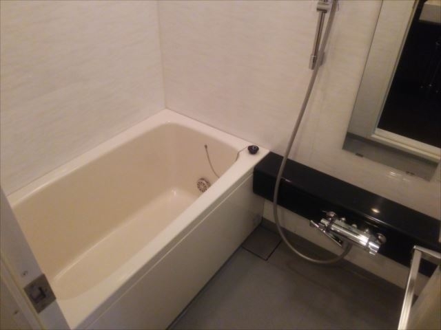 バス・シャワールーム　バス※別部屋参考写真