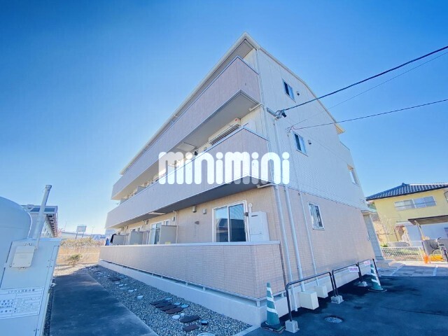 建物外観　オートロック完備