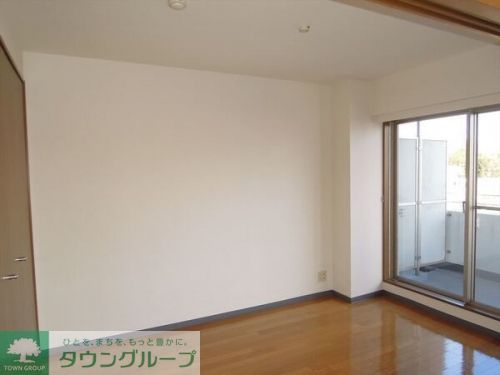 居室・リビング　居間