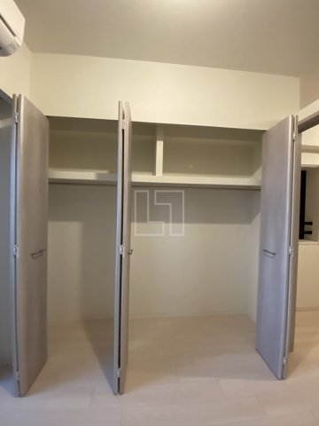 収納　スプランディッド堀江　クローゼット