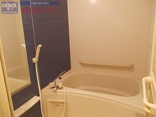 バス・シャワールーム　同型参考写真