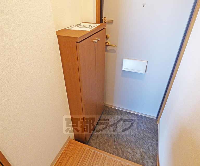 玄関　玄関です。