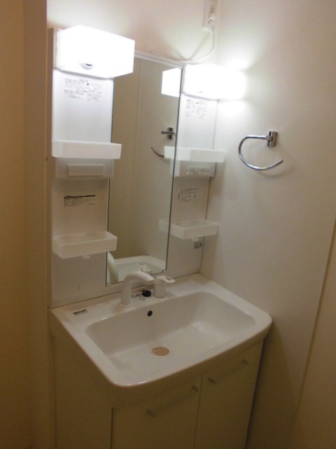 洗面設備　洗髪洗面化粧台