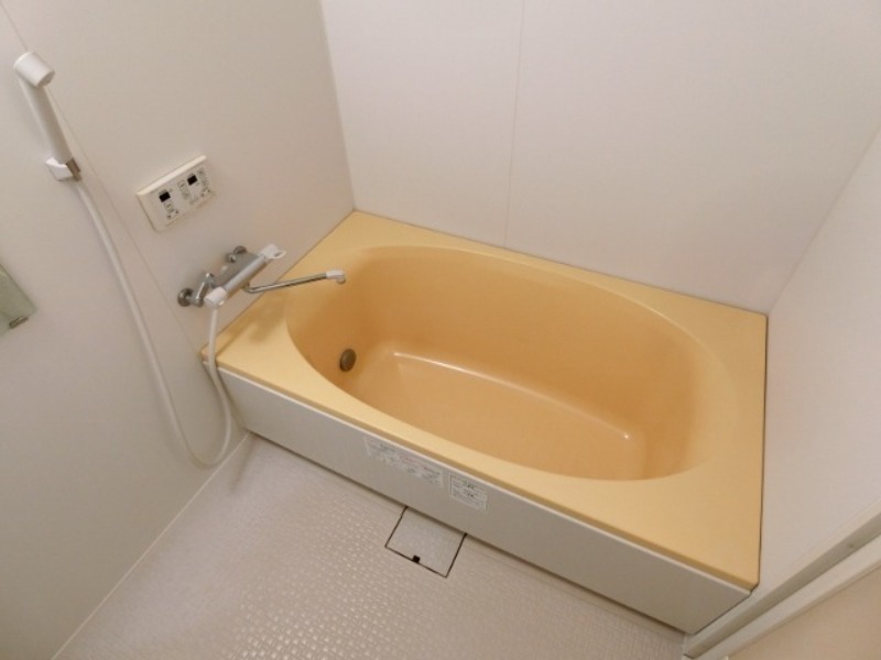 バス・シャワールーム　図面と現状に相違がある場合には現状を優先