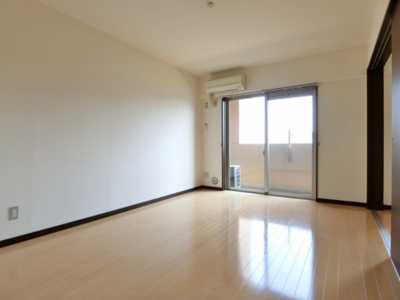 居室・リビング　図面と現状に相違がある場合には現状を優先