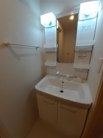 洗面設備　洗面所です