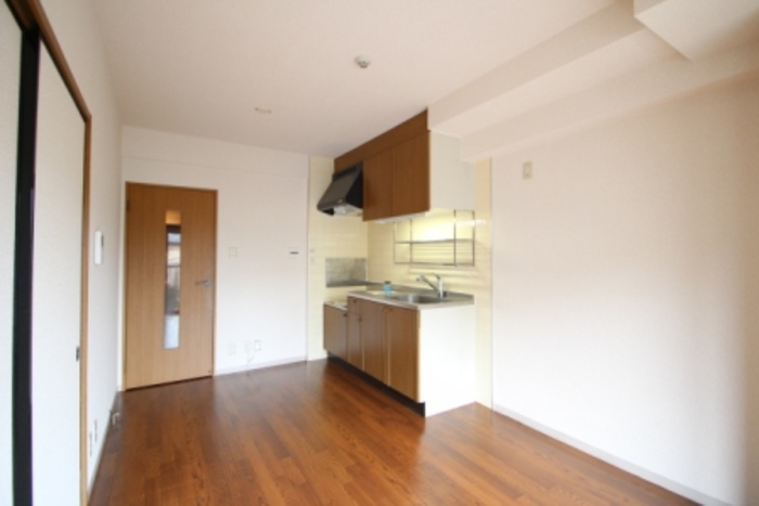 その他部屋・スペース　明るい色調の室内です