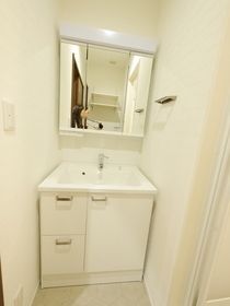 洗面設備　☆使いやすい独立洗面台です☆