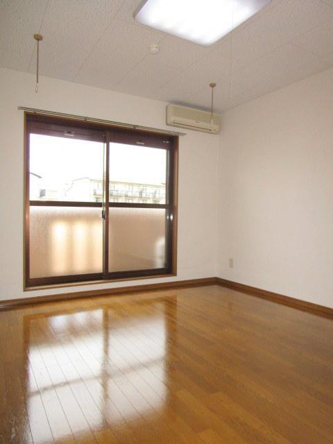 居室・リビング　居室