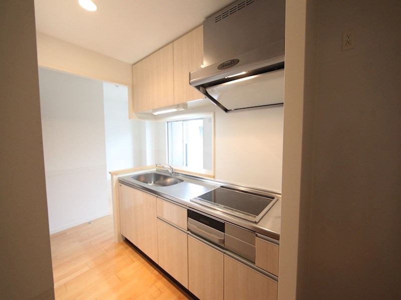 キッチン　システムキッチン（ＩＨ3口コンログリル付）カウンターキッチン