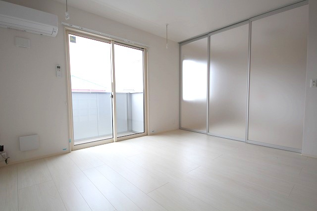 居室・リビング　類似室内