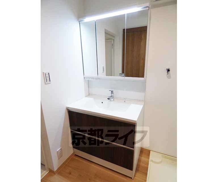 洗面設備　洗面所です。