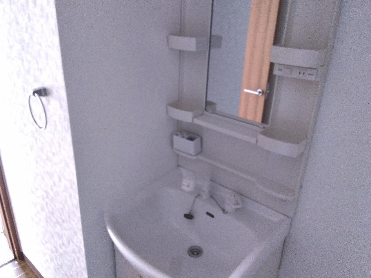 洗面設備　洗面化粧台