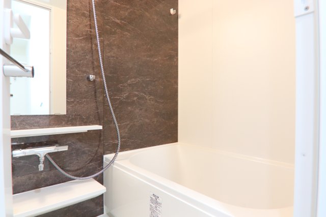バス・シャワールーム　※同じタイプの間取りの参考写真です※