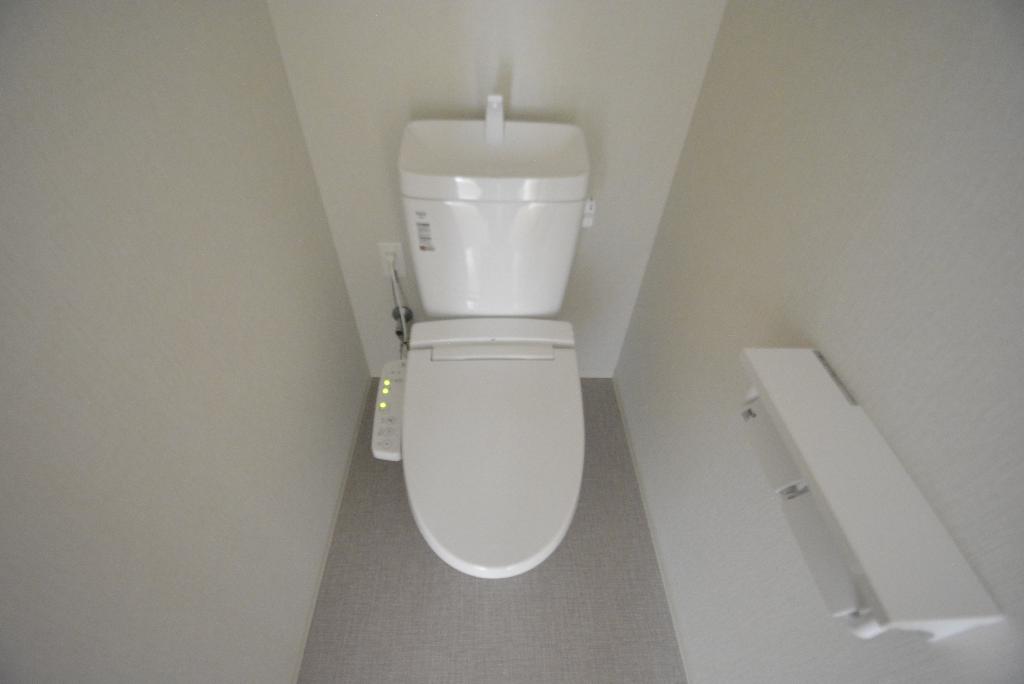トイレ　シャワー付トイレ