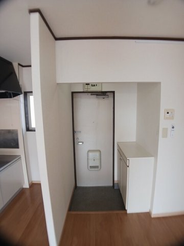 玄関　シンプルで使いやすい玄関です