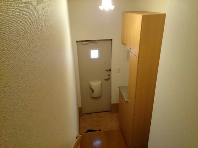 玄関　落ち着いた玄関です