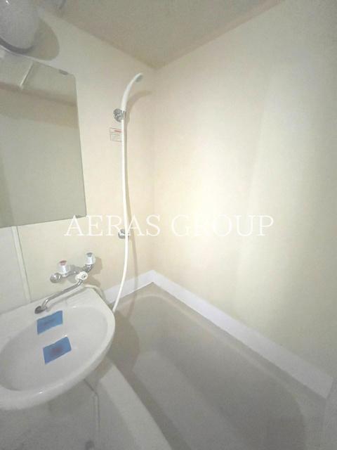 バス・シャワールーム　別部屋同仕様タイプ